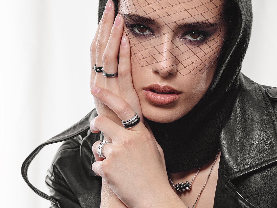 Explore the latest women's designer jewelry collection at Xander Jane. Discover 18k gold rings, earrings, and more. Shop now for timeless elegance
